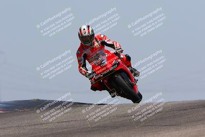 media/May-22-2023-Fastrack Riders (Mon) [[ae7626d9d8]]/Level 2/1230pm (Outside Grapevine)/